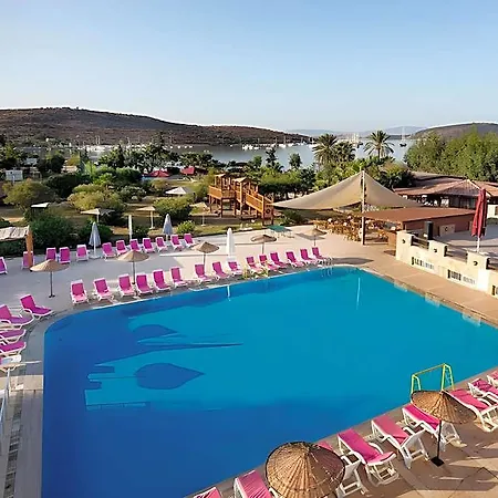 Cesars & Boutique 5* Bodrum