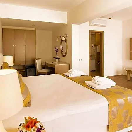 Hotel Cesars & Boutique 5*